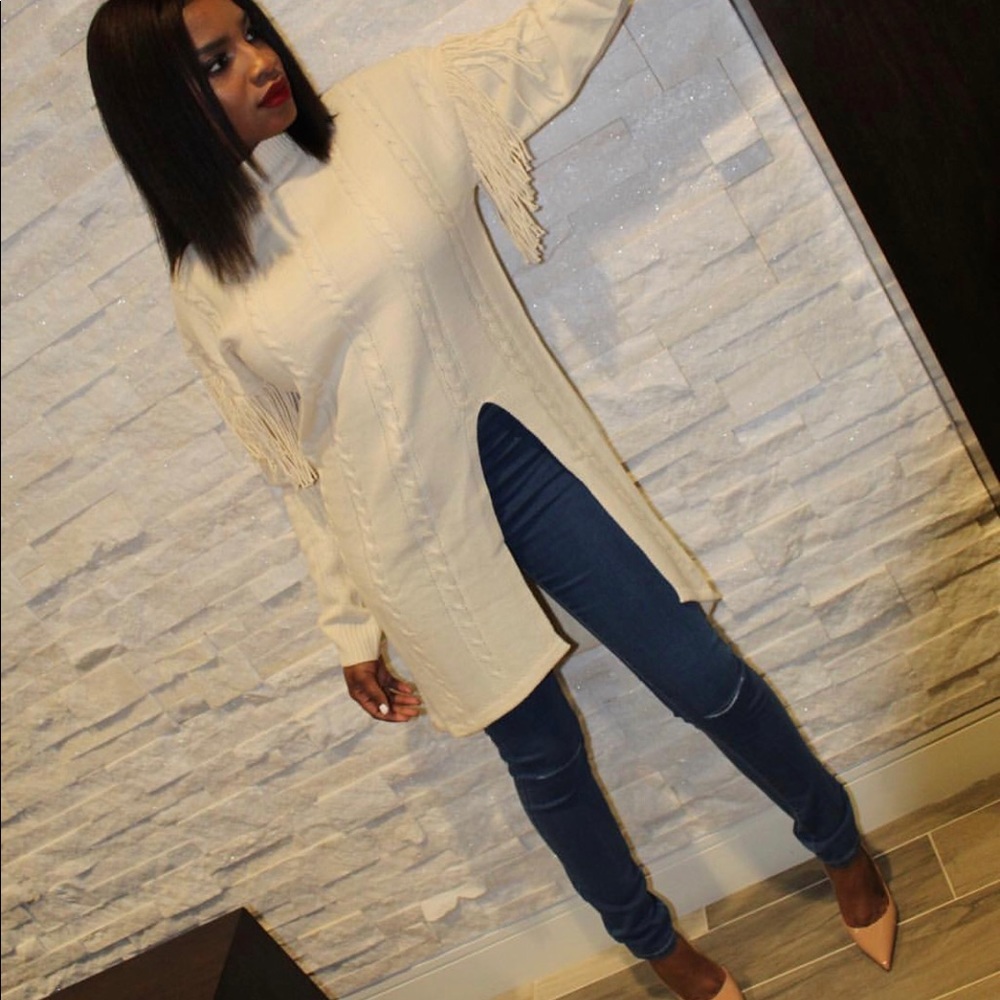 💖Cream Fringe Sweater